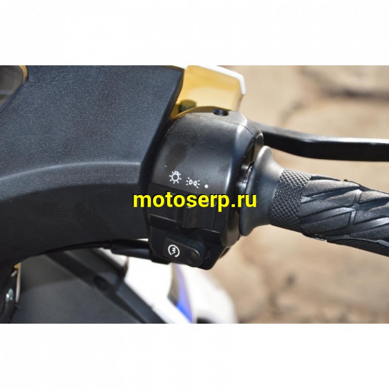 Купить  ====Скутер MOTOLAND F22 4T, 50cc, литые колеса 12"; дисковый тормоз; сигнал и дист. запуском (шт) 0800 (ML 2221 купить с доставкой по Москве и России, цена, технические характеристики, комплектация фото  - motoserp.ru