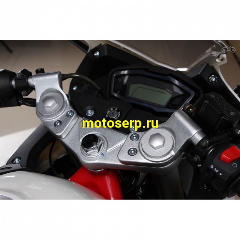 Купить  ====Мотоцикл Loncin VOGE 300RR (Вог 300РР) 300cc, 4т., жидкс. охлажд.,29 л.с., 6 КПП, инжект..,электростартер, 17"/17",  (шт) (VOGE купить с доставкой по Москве и России, цена, технические характеристики, комплектация фото  - motoserp.ru