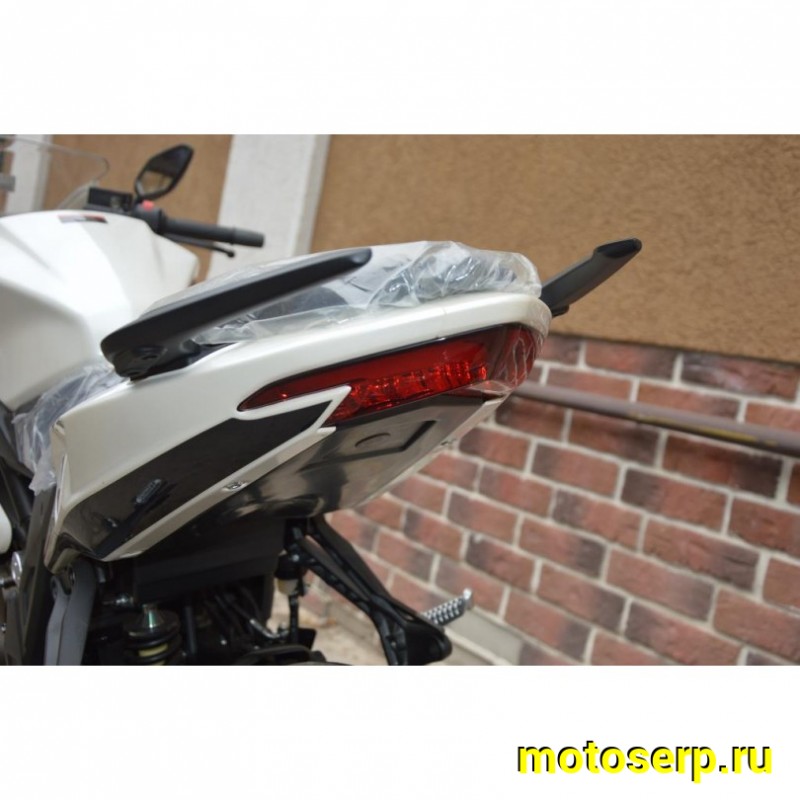 Купить  ====Мотоцикл Loncin VOGE 300RR (Вог 300РР) 300cc, 4т., жидкс. охлажд.,29 л.с., 6 КПП, инжект..,электростартер, 17"/17",  (шт) (VOGE купить с доставкой по Москве и России, цена, технические характеристики, комплектация фото  - motoserp.ru