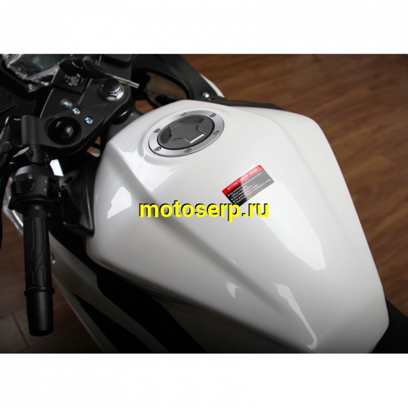 Купить  ====Мотоцикл Loncin VOGE 300RR (Вог 300РР) 300cc, 4т., жидкс. охлажд.,29 л.с., 6 КПП, инжект..,электростартер, 17"/17",  (шт) (VOGE купить с доставкой по Москве и России, цена, технические характеристики, комплектация фото  - motoserp.ru
