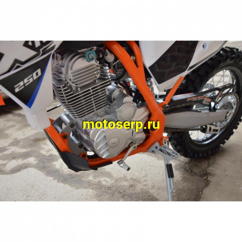 Купить  ====Эндуро Мотоцикл XMOTOS RACER PRO 250 (спортинв), 21/18, 250сс, 4Т, 172FMM, возд. охлажд.,электро/кик-стар, диск./диск (шт) (XMOTOS купить с доставкой по Москве и России, цена, технические характеристики, комплектация фото  - motoserp.ru