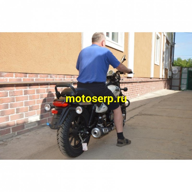 Купить  ====Мотоцикл BAJAJ Avenger Cruise White 220 DTS-i / Street 220 DTS-i с ветровым стеклом 4Т., 219.89 сс, 17"/15", возд.-масл. охлажд. (шт)  купить с доставкой по Москве и России, цена, технические характеристики, комплектация фото  - motoserp.ru