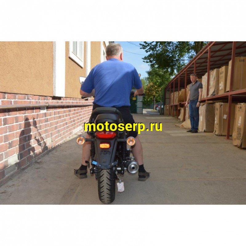 Купить  ====Мотоцикл BAJAJ Avenger Cruise White 220 DTS-i / Street 220 DTS-i с ветровым стеклом 4Т., 219.89 сс, 17"/15", возд.-масл. охлажд. (шт)  купить с доставкой по Москве и России, цена, технические характеристики, комплектация фото  - motoserp.ru