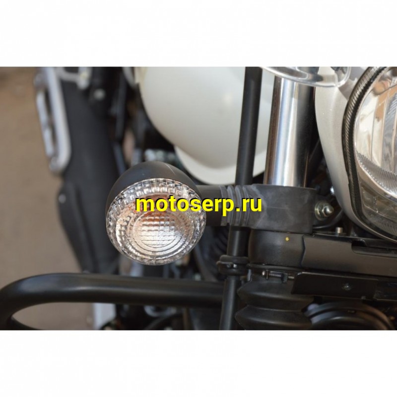 Купить  ====Мотоцикл BAJAJ Avenger Cruise White 220 DTS-i / Street 220 DTS-i с ветровым стеклом 4Т., 219.89 сс, 17"/15", возд.-масл. охлажд. (шт)  купить с доставкой по Москве и России, цена, технические характеристики, комплектация фото  - motoserp.ru