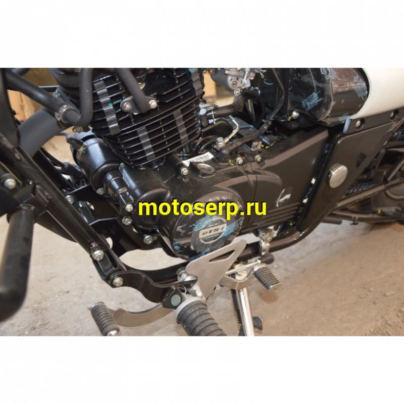 Купить  ====Мотоцикл BAJAJ Avenger Cruise White 220 DTS-i / Street 220 DTS-i с ветровым стеклом 4Т., 219.89 сс, 17"/15", возд.-масл. охлажд. (шт)  купить с доставкой по Москве и России, цена, технические характеристики, комплектация фото  - motoserp.ru