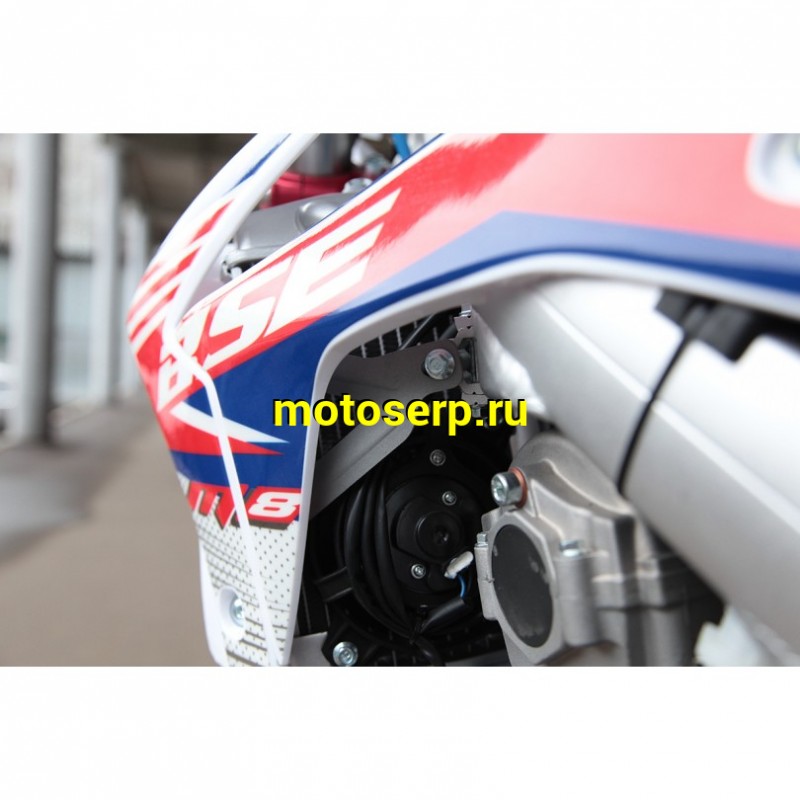 Купить  ====Мотоцикл Кросс/Эндуро BSE M8 (3) (спортинв), 21/18, 4Т, 450cc, жидк. охлажд, электро и кикстартер (шт) купить с доставкой по Москве и России, цена, технические характеристики, комплектация фото  - motoserp.ru