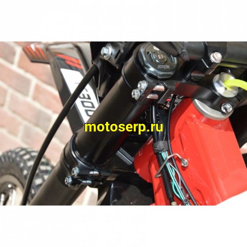 Купить  ====Мотоцикл Кросс/Эндуро ZUUM 300NC ZM BUSTER NC300 (спортинв), 21/18, 4Т, 300cc,ZS177MM, пластик КТМ большой бак,вилка 48 мм,карб, жидк. охл (шт) купить с доставкой по Москве и России, цена, технические характеристики, комплектация фото  - motoserp.ru