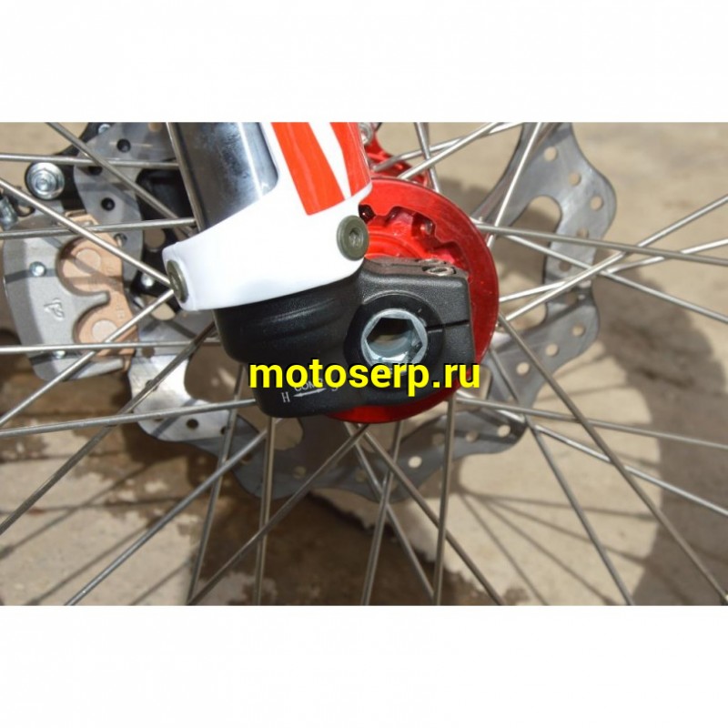 Купить  ====Мотоцикл Кросс/Эндуро ZUUM CR250 CB К8 (спортинв),  21/18, 4Т, 250cc, ZS172FMM, пластик КТМ , большой бак, вилка 48мм, карбюр, (Бер) (шт)   купить с доставкой по Москве и России, цена, технические характеристики, комплектация фото  - motoserp.ru
