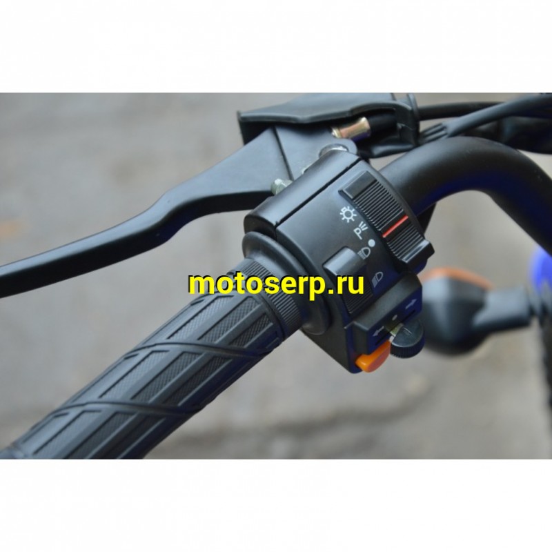 Купить  Мопед MM COLT2 (ALLOY) (Кольт-2 ALLOY) 50сс 4Т, в стиле Каферейсер на внедорожн. резине, колеса 17" Диск/Бараб (зал) (шт) 01100 (MM 76975 купить с доставкой по Москве и России, цена, технические характеристики, комплектация фото  - motoserp.ru