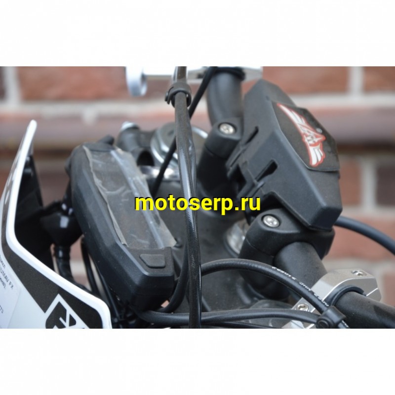Купить  ====Мотоцикл Кросс/Эндуро ZUUMAV FX X7 FXR-250 (спортинв),  21/18, 4Т, 250cc, ZS172FMM ,возд. охл. (шт) (ZUUMAV купить с доставкой по Москве и России, цена, технические характеристики, комплектация фото  - motoserp.ru