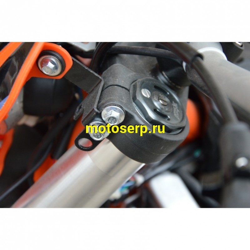 Купить  ====Мотоцикл Кросс/Эндуро ZUUMAV CBS 300 (спортинв),  21/18, 4Т, 300cc, ZS174MN-3 с баланс., жидк. охл. (шт) (ZUUMAV купить с доставкой по Москве и России, цена, технические характеристики, комплектация фото  - motoserp.ru