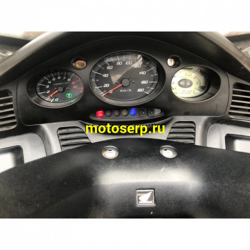Купить  ====Максискутер Honda Silver Wing 600 ABS 2004г.в. Из Японии, без пробега по РФ купить с доставкой по Москве и России, цена, технические характеристики, комплектация фото  - motoserp.ru