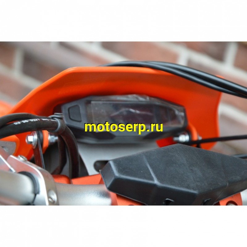 Купить  ====Мотоцикл Кросс/Эндуро ZUUMAV CBS 300 PRO (спортинв),  21/18, 4Т, 300cc, ZS174MN-3 с баланс., жидк. охл. (шт) (ZUUMAV купить с доставкой по Москве и России, цена, технические характеристики, комплектация фото  - motoserp.ru