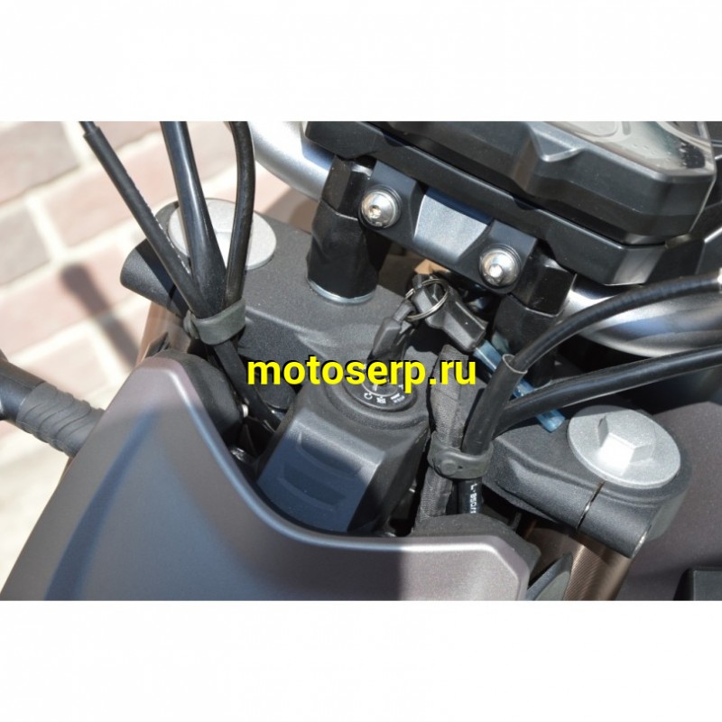 Купить  Мотоцикл REGULMOTO ALIEN MONSTER 300, 300 см3, DOHC "KTM", 4Т, инжектор, жидк. охлажд., ABS, диск/диск., 17"/17", аудиосистема, черный (шт) купить с доставкой по Москве и России, цена, технические характеристики, комплектация фото  - motoserp.ru