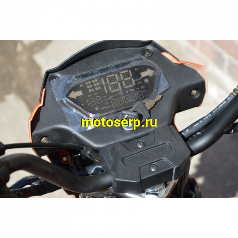 Купить  Мопед Millenium Alpha RS11 Champ  4Т; 50cc; колеса 17"литые; 4пер, эл. старт; (шт) 01250 (ТехМаркет купить с доставкой по Москве и России, цена, технические характеристики, комплектация фото  - motoserp.ru