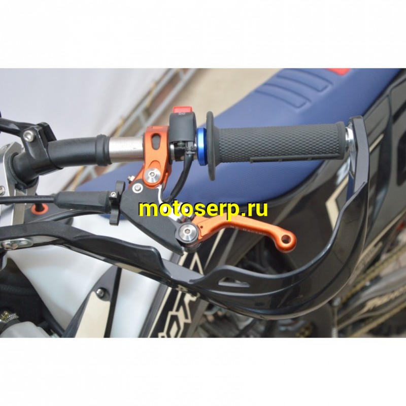 Купить  Мотоцикл Кросс/Эндуро JHL MOTO Z8i EFI (спортинв) 21/18, 300cc, 4T 182MM 2x вал, подвеска CN Absorber (HTW 2х картриджная) (шт) (ТехМаркет купить с доставкой по Москве и России, цена, технические характеристики, комплектация фото  - motoserp.ru