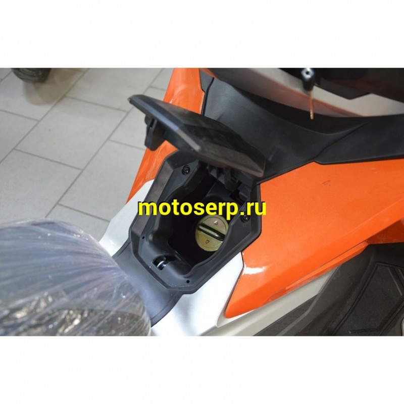 Купить  Скутер TRACER ADV 50 (Трейсер АДВ) (реплика HONDA X-ADV) 50cc  4Т, кол.13", диск./диск. (зал) (шт) 01250 (MM 47211 купить с доставкой по Москве и России, цена, технические характеристики, комплектация фото  - motoserp.ru