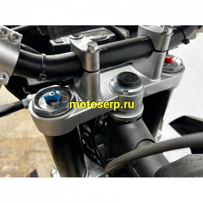 Купить  Мотоцикл Кросс/Эндуро Regulmoto Sport-003 PR PRO (4 valves) 5пер. Черный  300сс (ЭПТС) 21/18, ZS175FMM-5, возд.охл.,диск/диск,(шт) купить с доставкой по Москве и России, цена, технические характеристики, комплектация фото  - motoserp.ru