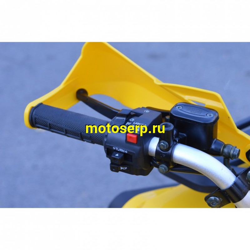 Купить  200cc Квадроцикл HOT MOT DAZZLE 200 (компл2) утилит.,литые колеса, вариатор,возд.-масл. охл. ,10" (шт)  купить с доставкой по Москве и России, цена, технические характеристики, комплектация фото  - motoserp.ru