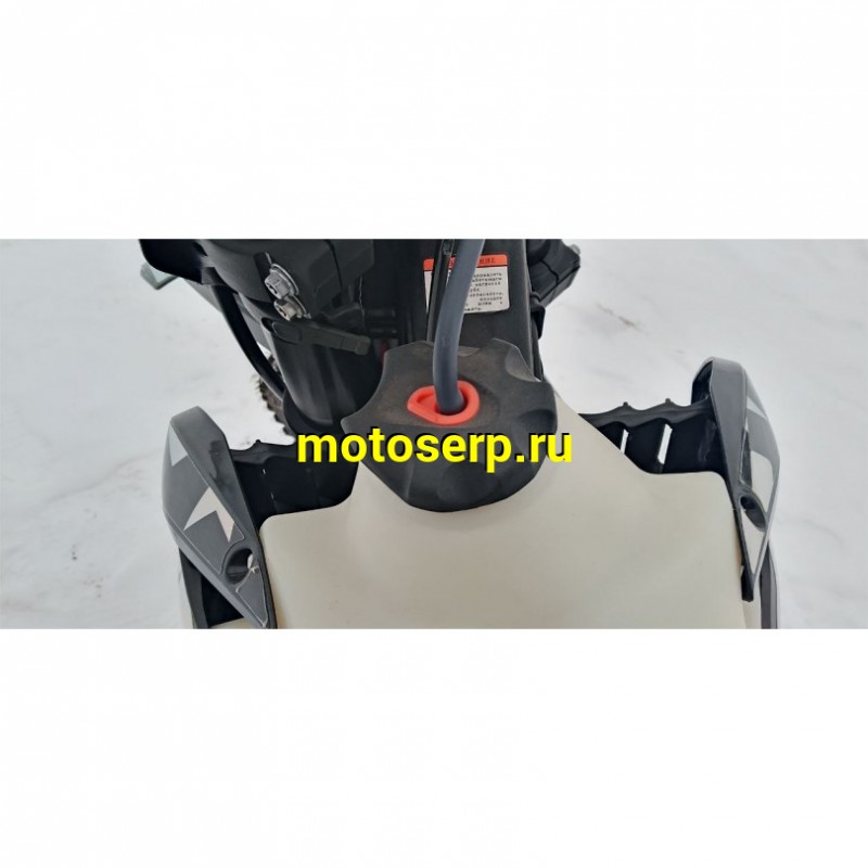 Купить  Мотоцикл Кросс/Эндуро BRZ X8 PR250 BE (172FMM-PR) (спортинв) 250сс, ZS172FMM-5 PR балансир. 21/18 (шт) купить с доставкой по Москве и России, цена, технические характеристики, комплектация фото  - motoserp.ru