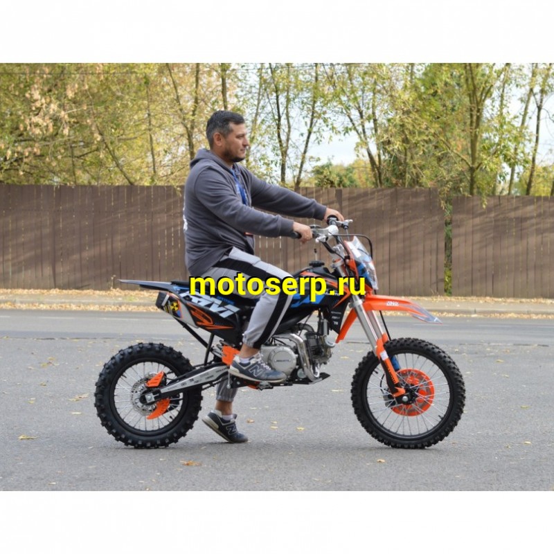 Купить  Питбайк Regulmoto SPITFIRE PRO 140 17/14  (спортинв) (шт).  купить с доставкой по Москве и России, цена, технические характеристики, комплектация фото  - motoserp.ru