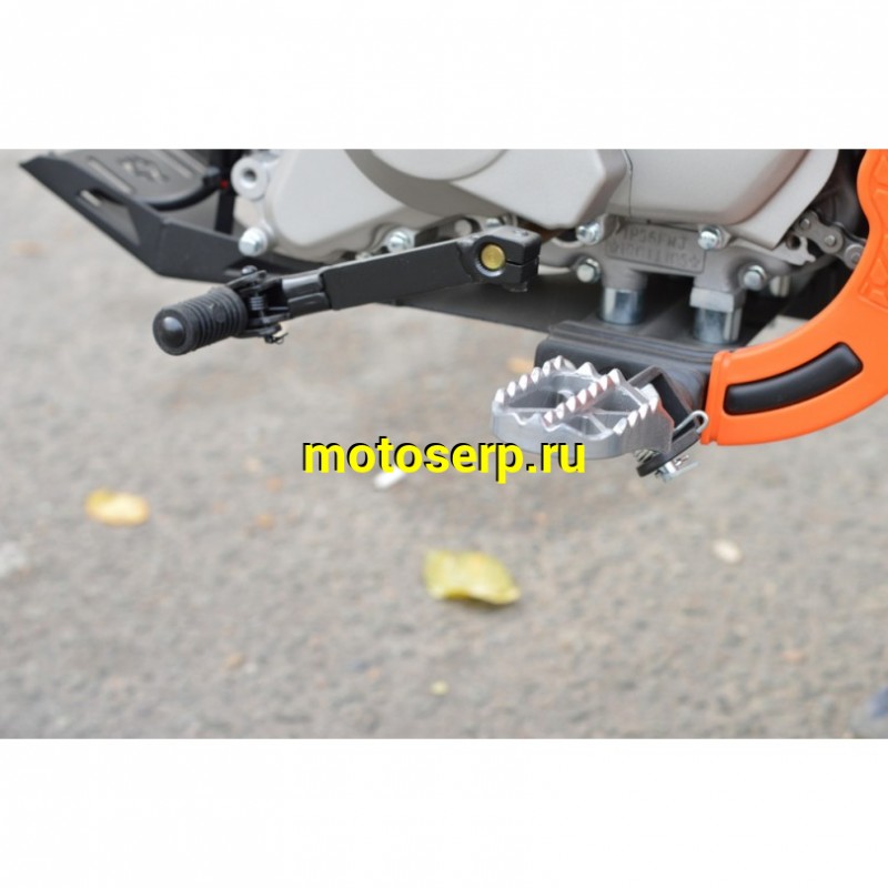 Купить  Питбайк Regulmoto SPITFIRE PRO 140 17/14  (спортинв) (шт).  купить с доставкой по Москве и России, цена, технические характеристики, комплектация фото  - motoserp.ru