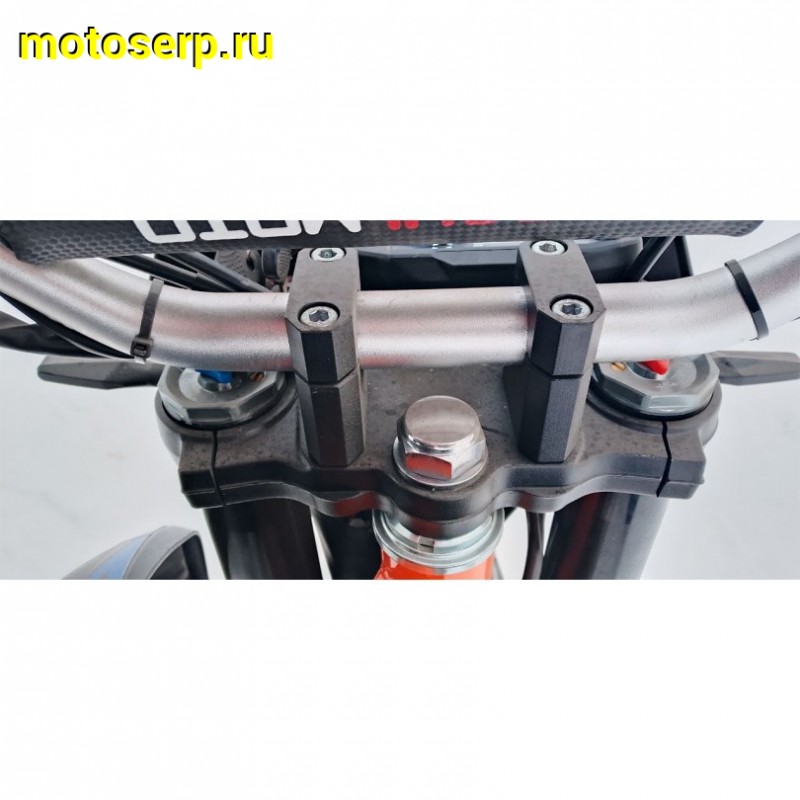 Купить  Мотоцикл Кросс/Эндуро Regulmoto ATHLETE PRO 300 сс (4 valves) 5 передач 21/18" (шт) купить с доставкой по Москве и России, цена, технические характеристики, комплектация фото  - motoserp.ru