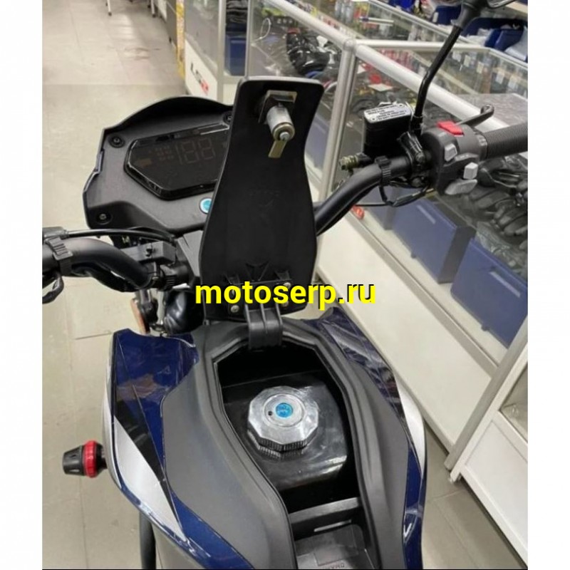 Купить  Мопед Regulmoto Alpha (RM-5) Синий 4Т; 50cc;  колеса 17/17"литые; 4пер, диск/диск, LED фара, USB-порт (шт) 01250 (ФОТО купить с доставкой по Москве и России, цена, технические характеристики, комплектация фото  - motoserp.ru