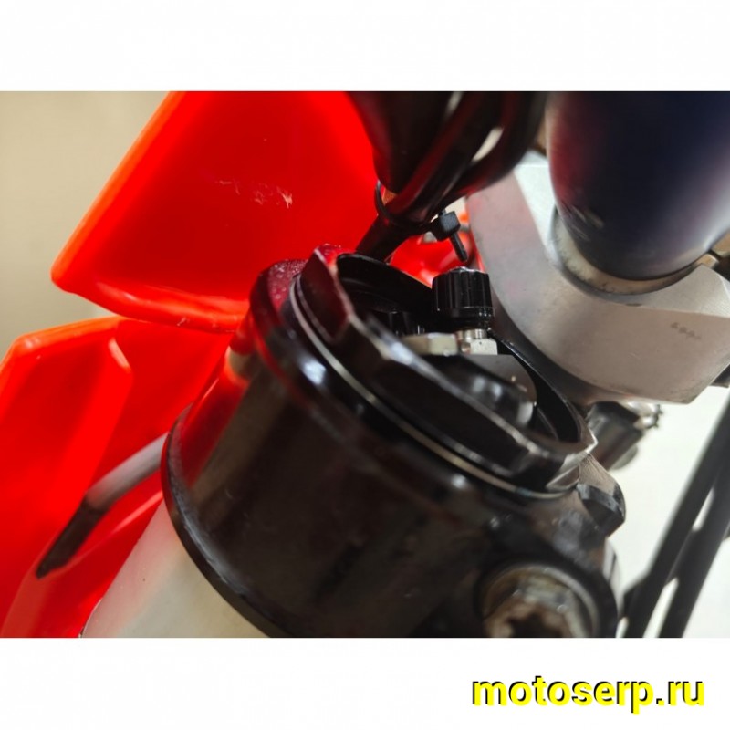 Купить  ====Мотоцикл Кросс КТМ 350 SX-F  Б/У 140м.ч. 2017 г, лайтовое использование, ни разу не вскрывался!! состояние отличное (шт) купить с доставкой по Москве и России, цена, технические характеристики, комплектация фото  - motoserp.ru