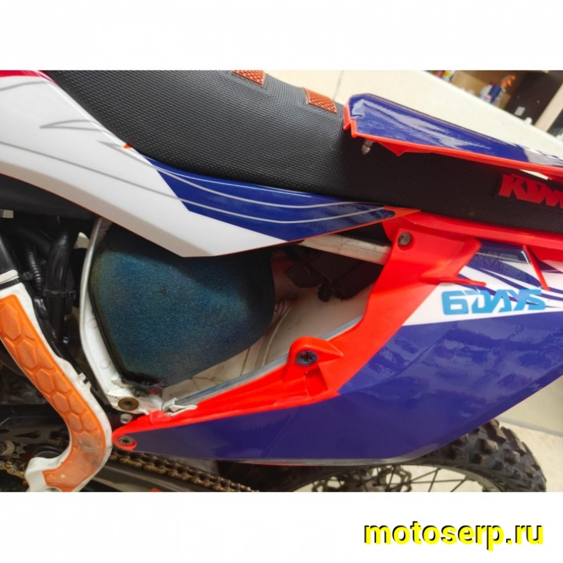 Купить  ====Мотоцикл Кросс КТМ 350 SX-F  Б/У 140м.ч. 2017 г, лайтовое использование, ни разу не вскрывался!! состояние отличное (шт) купить с доставкой по Москве и России, цена, технические характеристики, комплектация фото  - motoserp.ru