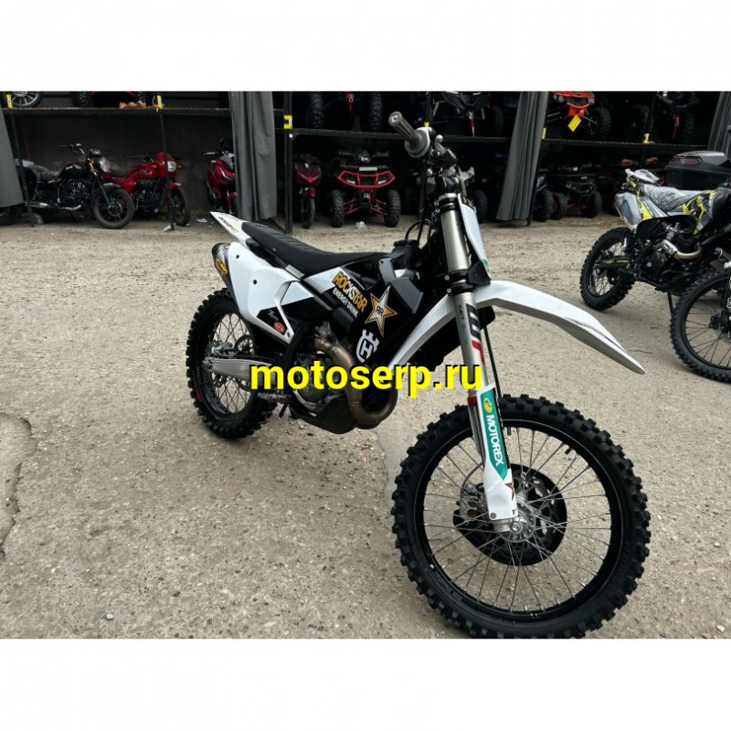 Купить  Мотоцикл Husqvarna FC450, 2023г., 63м/ч (шт) купить с доставкой по Москве и России, цена, технические характеристики, комплектация фото  - motoserp.ru