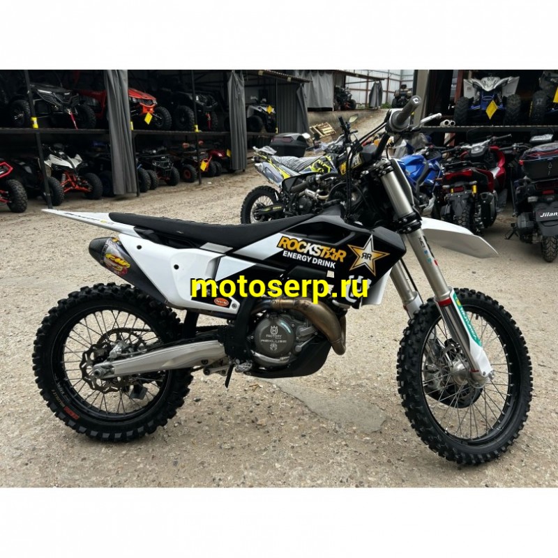 Купить  Мотоцикл Husqvarna FC450, 2023г., 63м/ч (шт) купить с доставкой по Москве и России, цена, технические характеристики, комплектация фото  - motoserp.ru
