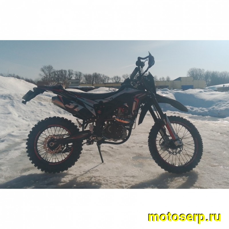 Купить  Мотоцикл Кросс/Эндуро Regulmoto CR-Z 300 (ЭПТС) 21/18, Gear 6, (NB300) NB178MN-6 292сс, 4Т, Красный/черный (шт) купить с доставкой по Москве и России, цена, технические характеристики, комплектация фото  - motoserp.ru