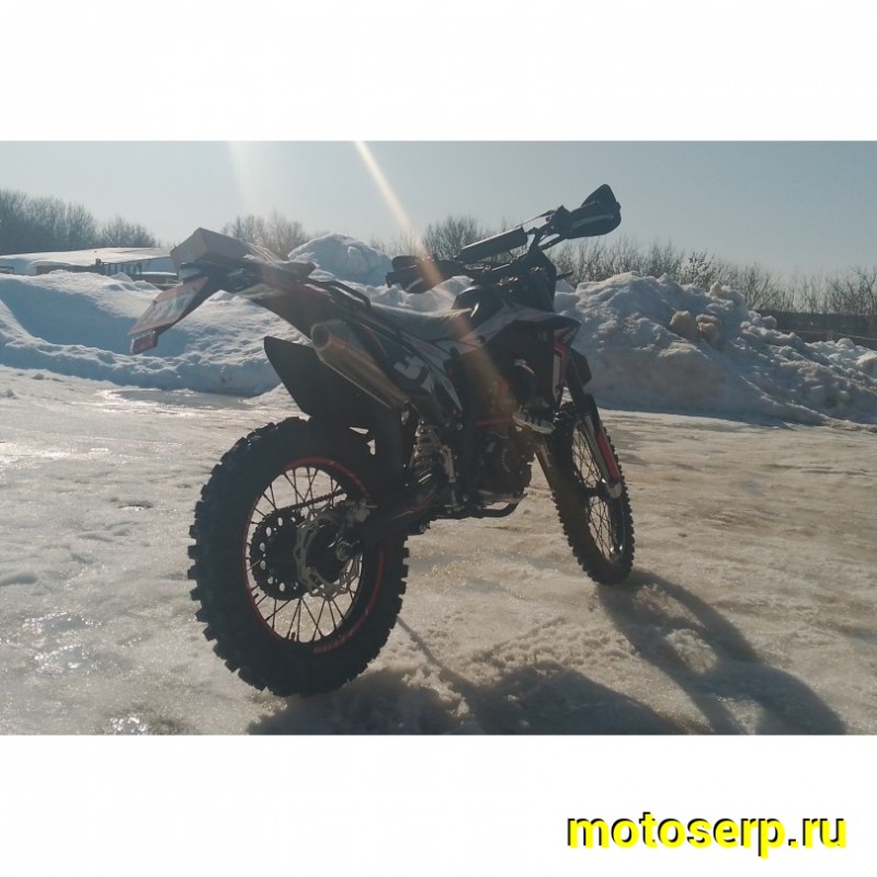 Купить  Мотоцикл Кросс/Эндуро Regulmoto CR-Z 300 (ЭПТС) 21/18, Gear 6, (NB300) NB178MN-6 292сс, 4Т, Красный/черный (шт) купить с доставкой по Москве и России, цена, технические характеристики, комплектация фото  - motoserp.ru