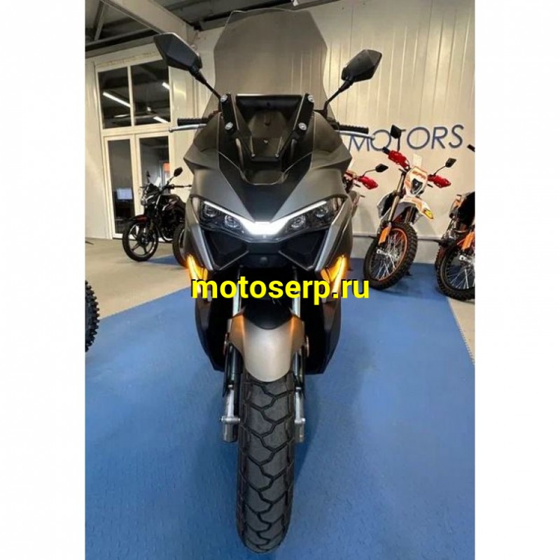 Купить  Скутер SPRMOTORS TRAVEL MAX T4-50H EFI, 14/13" с тремя кофрами! (шт) (SPR купить с доставкой по Москве и России, цена, технические характеристики, комплектация фото  - motoserp.ru