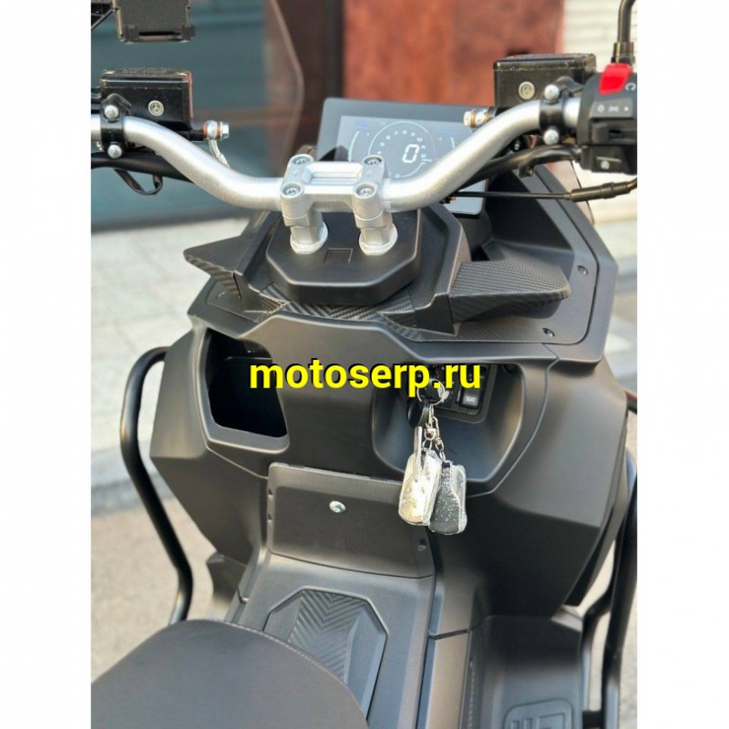 Купить  Скутер SPRMOTORS TRAVEL MAX T4-50H EFI, 14/13" с тремя кофрами! (шт) (SPR купить с доставкой по Москве и России, цена, технические характеристики, комплектация фото  - motoserp.ru