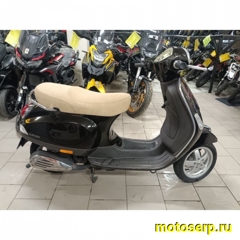 Купить  Скутер Vespa LX 50 2T 2014г.в.3814км Из Японии,без пробега по РФ    купить с доставкой по Москве и России, цена, технические характеристики, комплектация фото  - motoserp.ru
