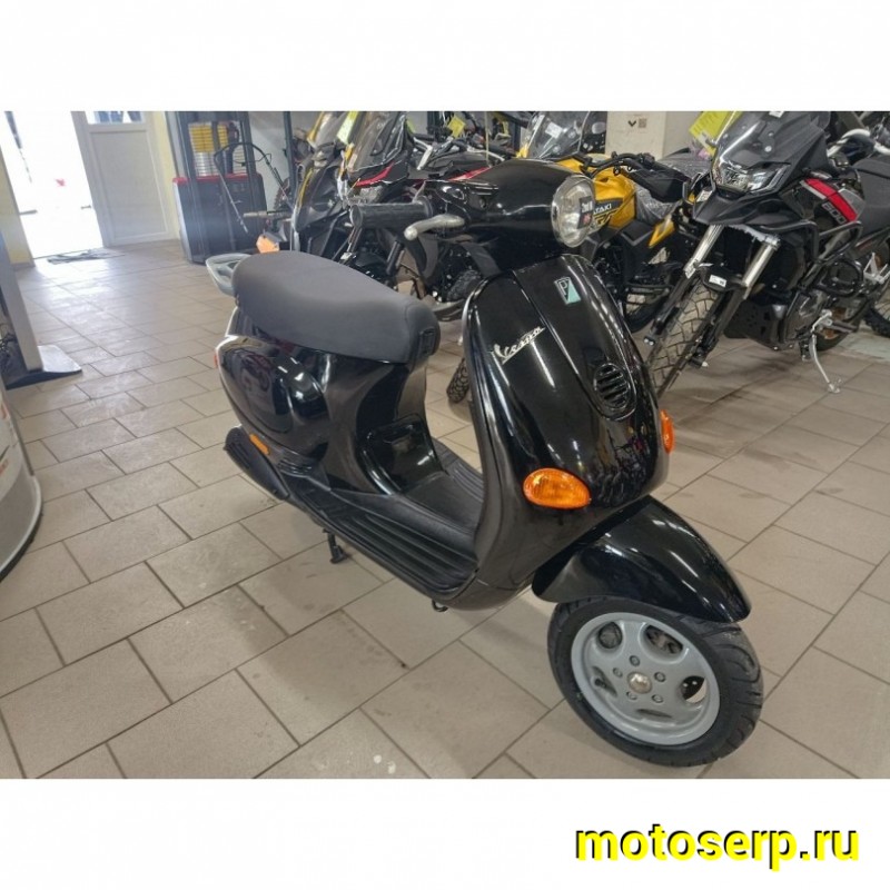 Купить  Скутер Vespa 50 ET4 11659км 2003 г.в. Из Японии,без пробега по РФ    купить с доставкой по Москве и России, цена, технические характеристики, комплектация фото  - motoserp.ru