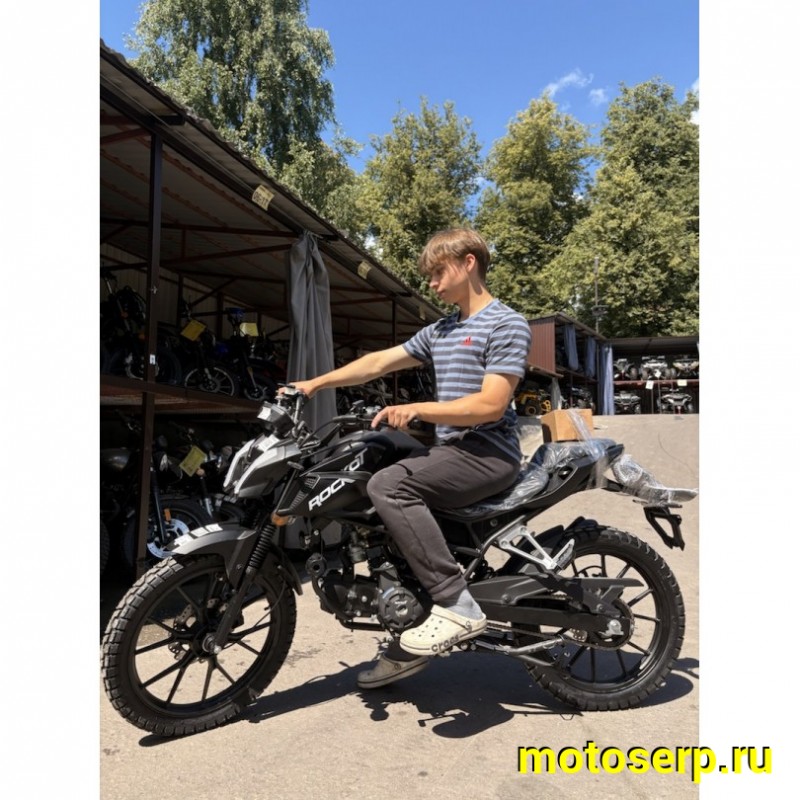 Купить  Мопед Rockot Alpha RESTYLE (Альфа Рестайл) + ЦПГ 4Т,возд. охл.,17"/17" диск./диск. (шт) 01250 (Rockot (ФОТО купить с доставкой по Москве и России, цена, технические характеристики, комплектация фото  - motoserp.ru
