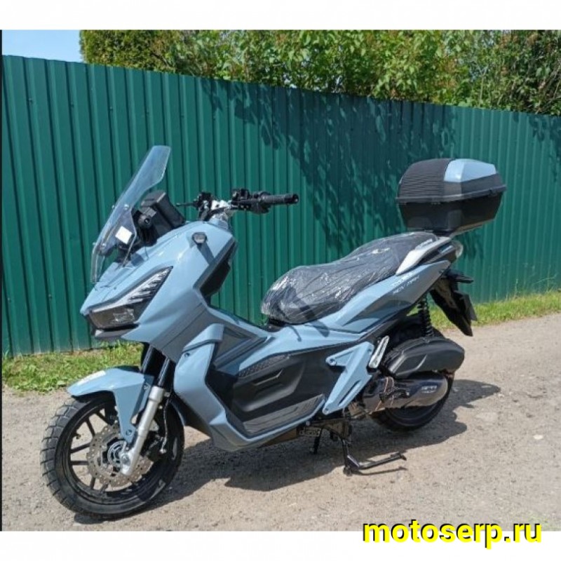 Купить  Скутер SPRMOTORS ADV MAX T4-50L карбюратор, с одним кофром 14/13" (шт) 01700 (SPR купить с доставкой по Москве и России, цена, технические характеристики, комплектация фото  - motoserp.ru
