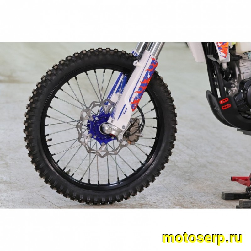 Купить  Мотоцикл Кросс/Эндуро STN Q8 NB300 300сс, 174MN-5 NB300, 21/18" (шт) купить с доставкой по Москве и России, цена, технические характеристики, комплектация фото  - motoserp.ru