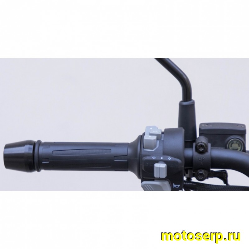 Купить  Скутер VMC T-16 EFI 300cc , ZS1Р75ММ, кол. 15"/14", ABS (шт)  купить с доставкой по Москве и России, цена, технические характеристики, комплектация фото  - motoserp.ru