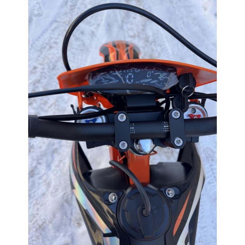 Купить  Мотоцикл Кросс/Эндуро STN X6  (PR300)  21/18" (шт) купить с доставкой по Москве и России, цена, технические характеристики, комплектация фото  - motoserp.ru