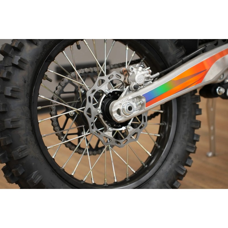 Купить  Мотоцикл Кросс/Эндуро Loncin X-Spurs 300 (YB300H) 4Т, карб., охл. воздуш., 21"/18" (шт) купить с доставкой по Москве и России, цена, технические характеристики, комплектация фото  - motoserp.ru