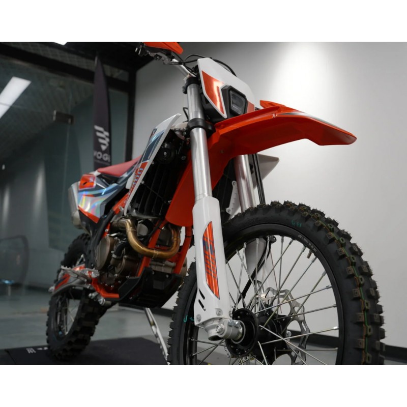 Купить  Мотоцикл Кросс/Эндуро Loncin X-Spurs 300L (YBS300) 4Т, карб., охл. жидк., 21"/18" (шт) купить с доставкой по Москве и России, цена, технические характеристики, комплектация фото  - motoserp.ru