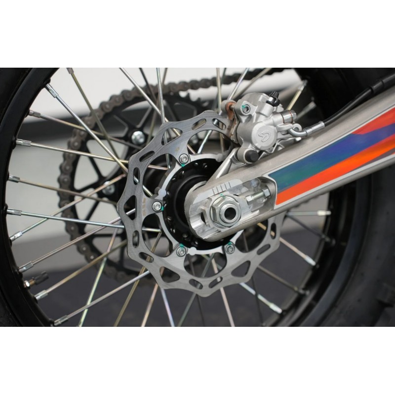Купить  Мотоцикл Кросс/Эндуро Loncin X-Spurs 300L (YBS300) 4Т, карб., охл. жидк., 21"/18" (шт) купить с доставкой по Москве и России, цена, технические характеристики, комплектация фото  - motoserp.ru