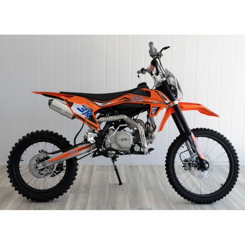 Купить  Питбайк SPRMOTORS MiniCross L (157FML) 140сс  4Т., карб., ожл. возд,, диск/диск., 19"/16" (шт) купить с доставкой по Москве и России, цена, технические характеристики, комплектация фото  - motoserp.ru
