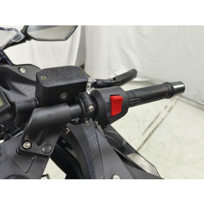 Купить  Мопед YAMASAKI SCORPION RS PRO EFI + ЦПГ 150сс 2026г. БАЛАНС.ВАЛ, ЧЕРНЫЙ/КРАСНЫЙ, 4Т; 50cc; 17"литые; 4пер, эл. старт; ИНЖЕКТОР (шт) 01500 купить с доставкой по Москве и России, цена, технические характеристики, комплектация фото  - motoserp.ru
