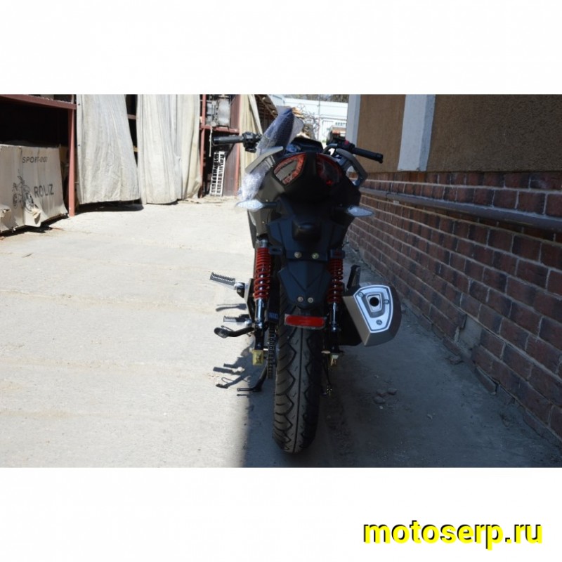 Купить  Мотоцикл Motoland FLASH 200 200cc КПП 5ск., диск/барабан, 17"/17" кл. (шт) (зак) (ML 5493 купить с доставкой по Москве и России, цена, технические характеристики, комплектация фото  - motoserp.ru