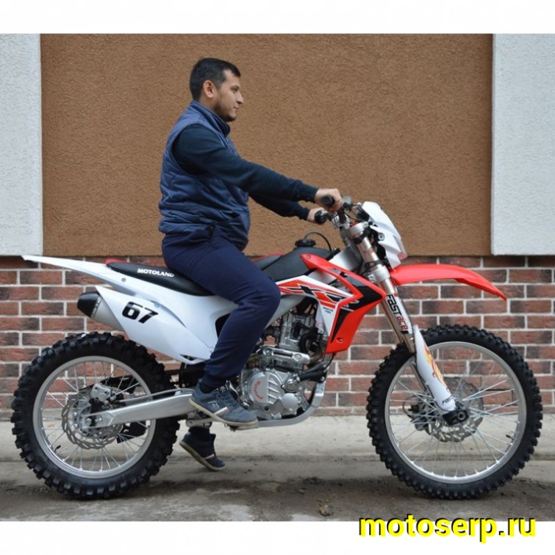 Купить  ====Кросс Мотоцикл Motoland КРОСС 250 XR 250 PRO (спортинв), 21/18, 170MM, 250сс, 4х-клап, жидкосн. охлажд, диск. торм (шт) (ML 4622 купить с доставкой по Москве и России, цена, технические характеристики, комплектация фото  - motoserp.ru